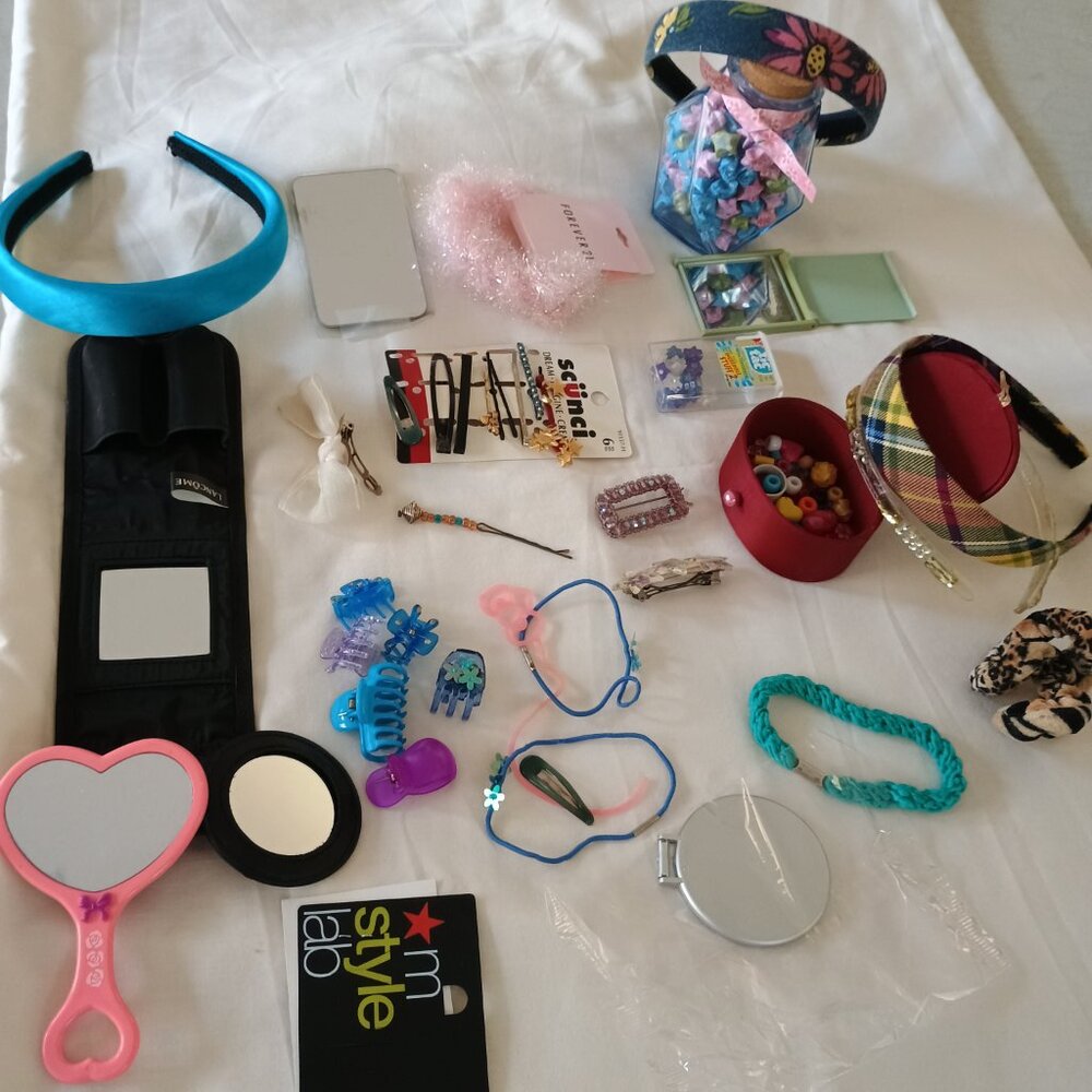 Package of Hair & Beauty Accessories, Jewelry, Headbands & More.One bundle price - Picture 6 of 10
